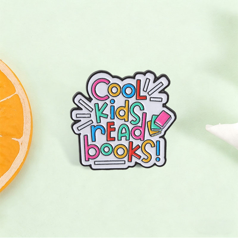 Cool Kids Read Books Enamel Pi - Inspirational Kids Education Quotes reseña y precio